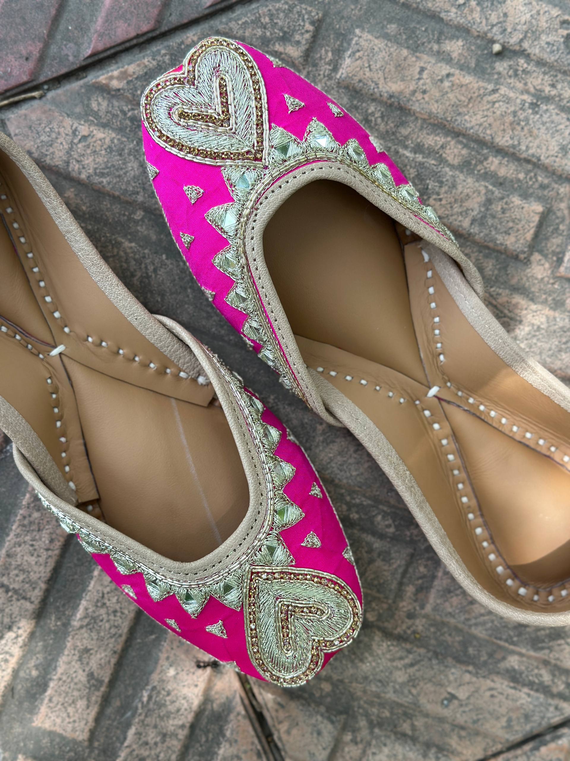 PINK ISHQ